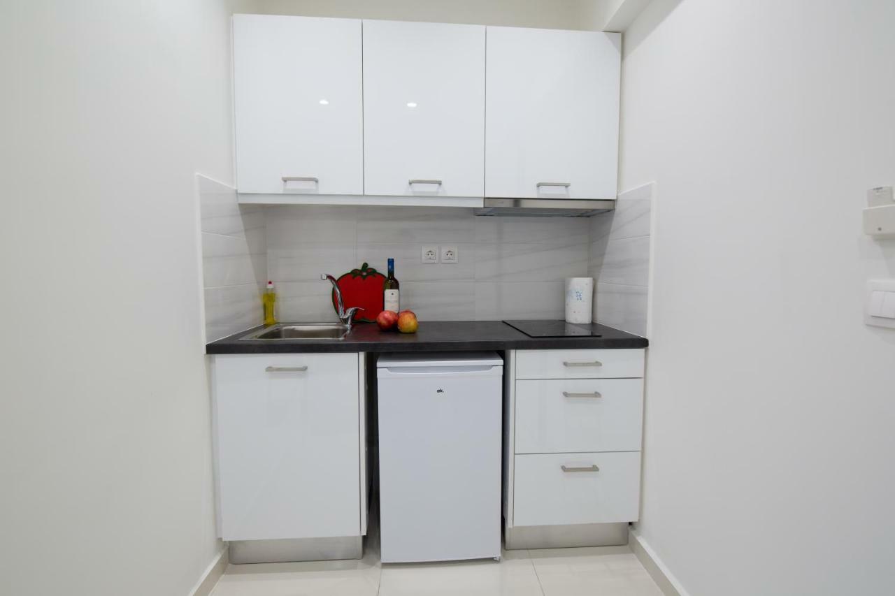 White Lux Apartment For 2 Vipgreece Афины Экстерьер фото