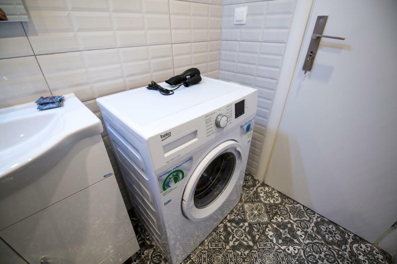 White Lux Apartment For 2 Vipgreece Афины Экстерьер фото