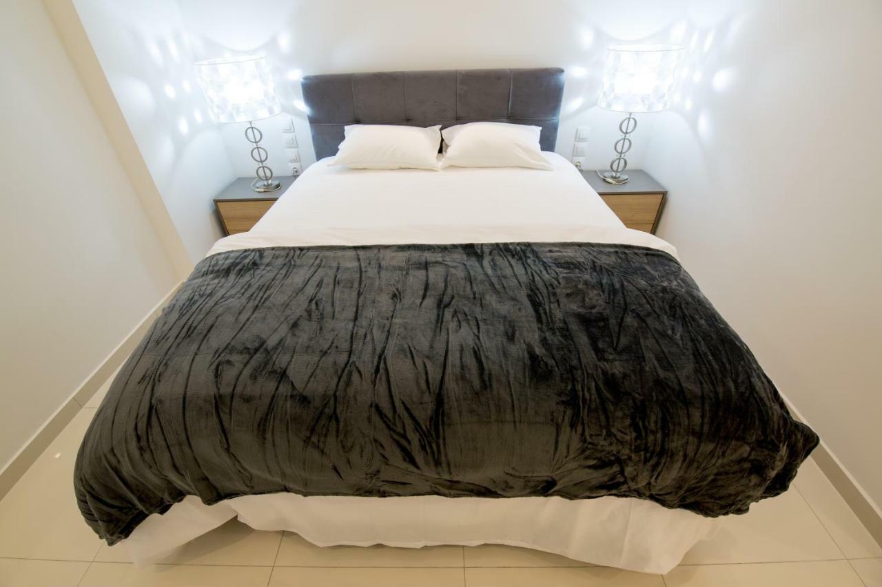 White Lux Apartment For 2 Vipgreece Афины Экстерьер фото